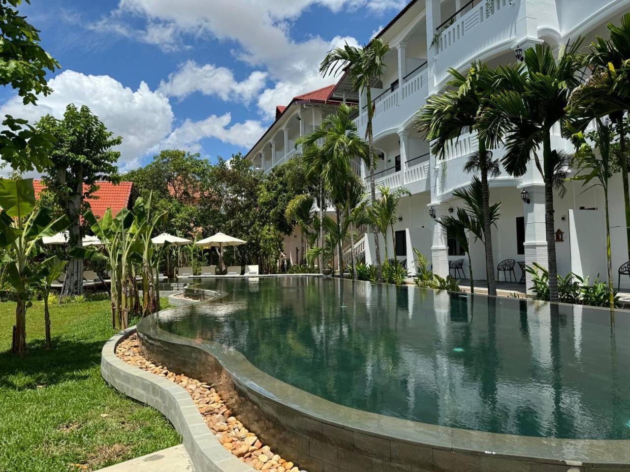 Hotel The Jungle Ciudad de Siem Riep Exterior foto